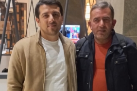 Picsart_23-03-04_21-07-32-221